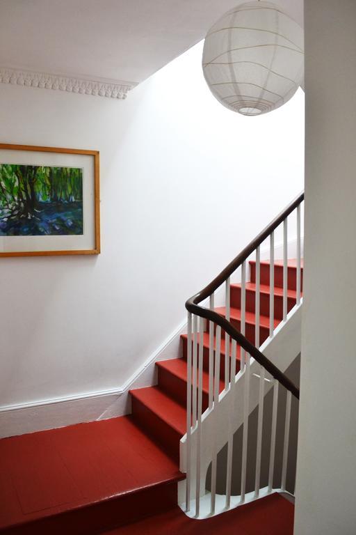 8A Spring Gardens Hotel Haverfordwest Exterior foto